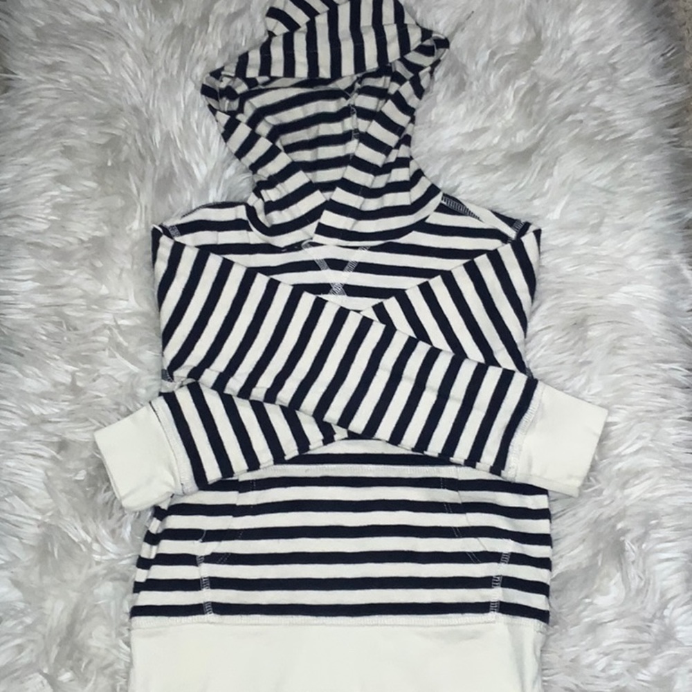 Boys long sleeve pull over